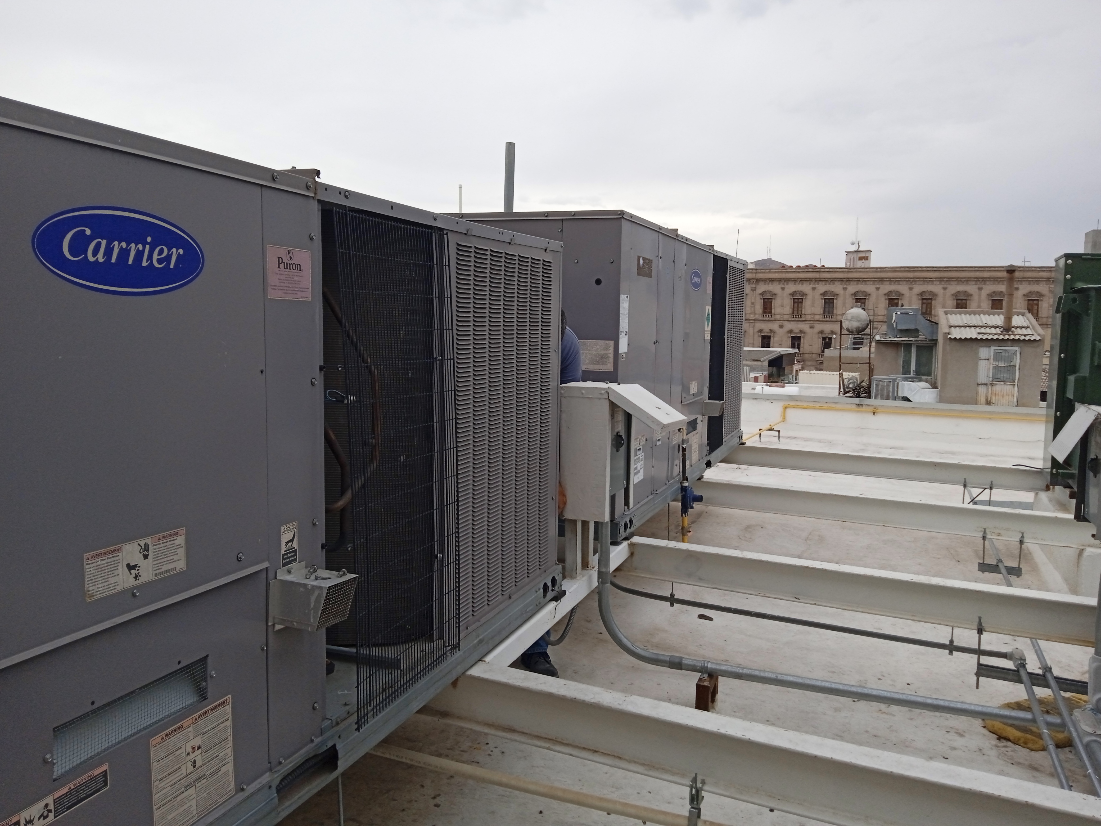 Proyecto 03 - Electri Climas Sanson